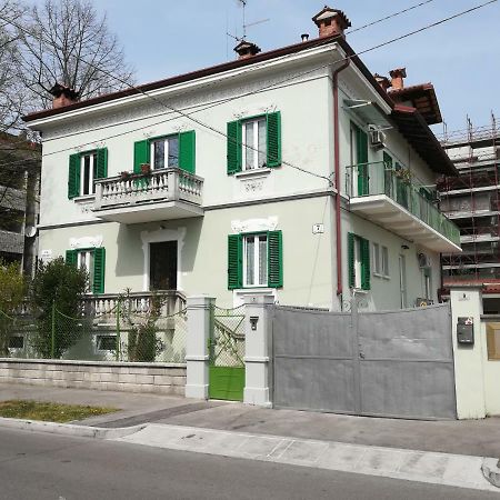 Agli Oleandri Appartamento In Villa Con Con Parcheggio Gorizia Exterior foto