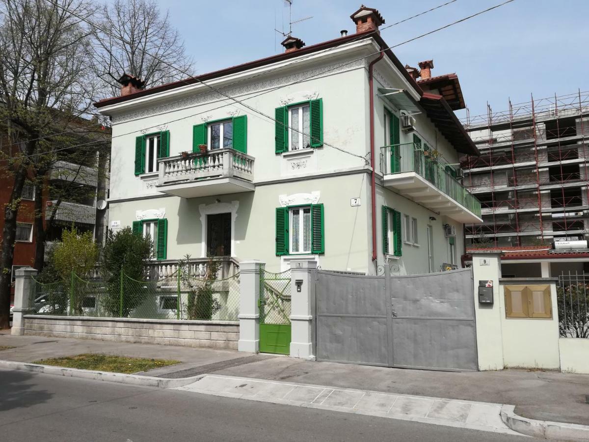 Agli Oleandri Appartamento In Villa Con Con Parcheggio Gorizia Exterior foto