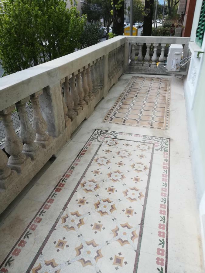 Agli Oleandri Appartamento In Villa Con Con Parcheggio Gorizia Exterior foto